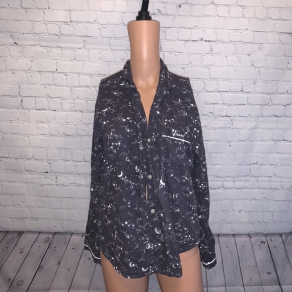 Victoria's Secret Tops - Victorias Secret Dark Gray Button Down Top size S